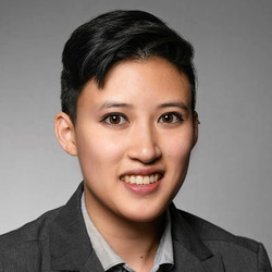 Vietnamese Lawyer in USA - Tina Tran