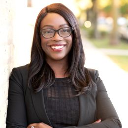 Female Attorney in Illinois - Anisa Jordan
